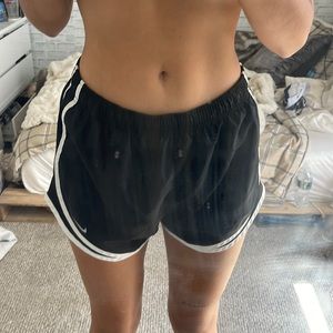 Nike athletic shorts (M)